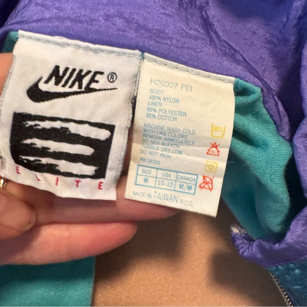 Vintage Nike Elite Track Jacket size M Ladies. - Picture 3 of 4